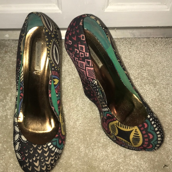 Colorful high heeled wedges - Picture 3 of 3